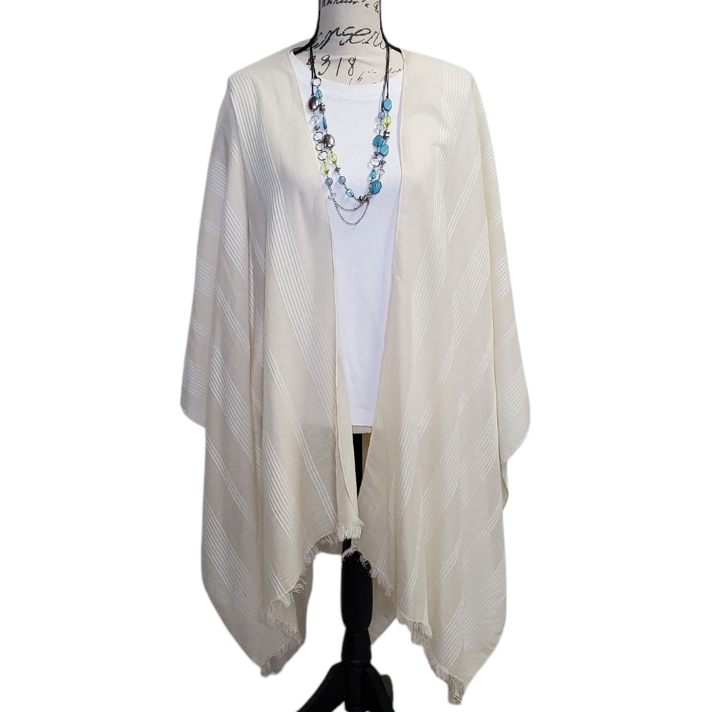 NWT Time And Tru Women's Elegant Cream Shawl Size OS